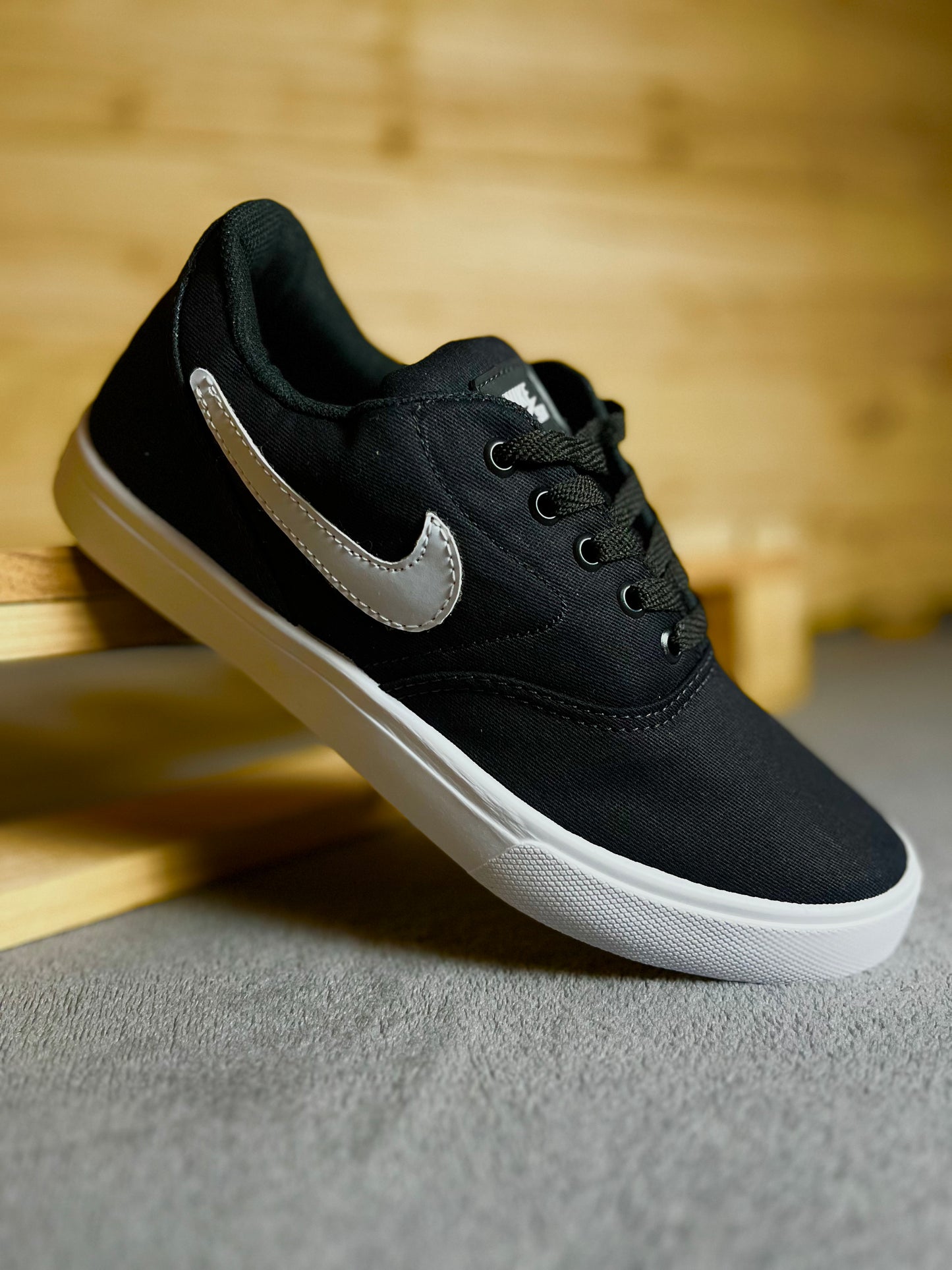 Tênis Nike Casual SB Charge Suede Preto